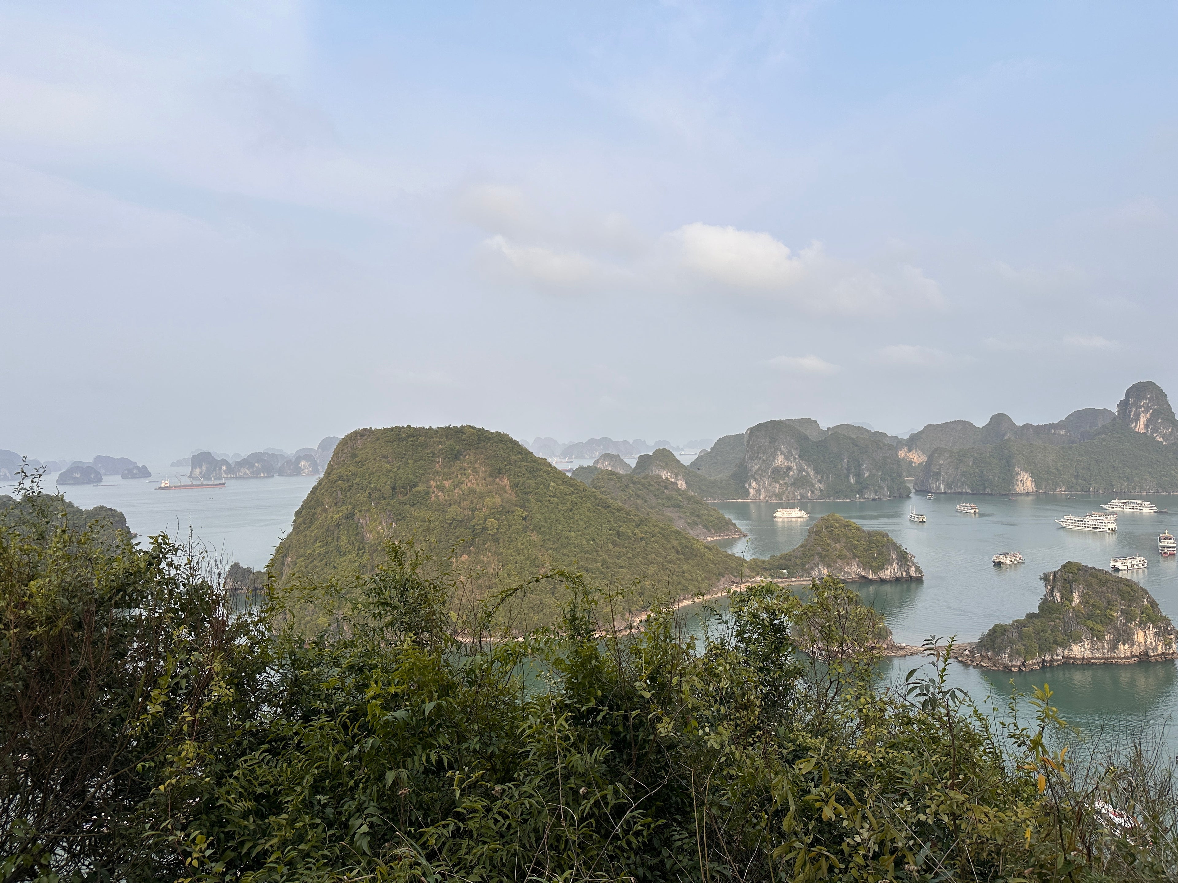 Vinh Ha Long, Viet Nam